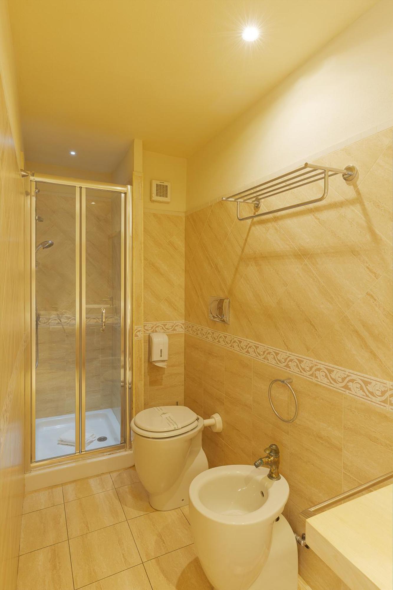 Palazzo Pischedda Hotel Bosa Quarto foto