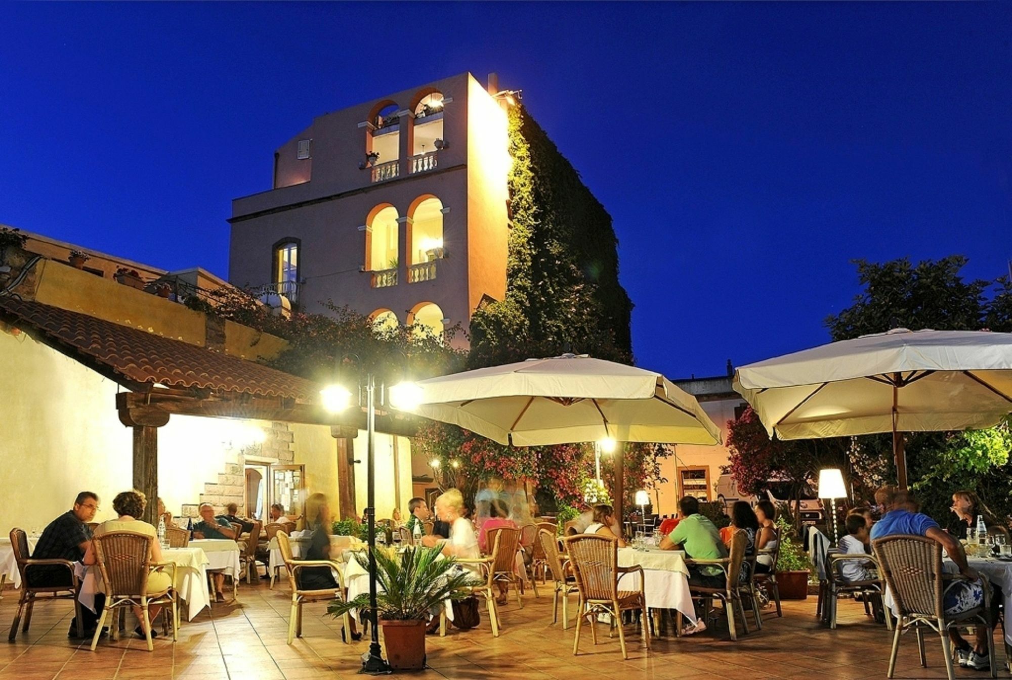 Palazzo Pischedda Hotel Bosa Exterior foto
